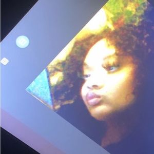 Meet your Posher, Josephine